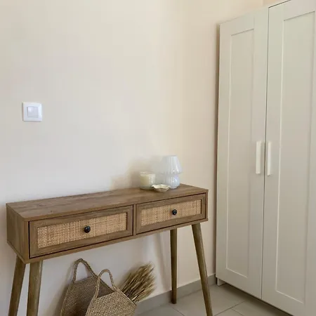 Casa Limone 펜션 Mantzavináta